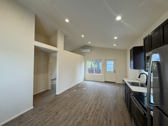 Photo - 11072 SW Sunny Hl Ln