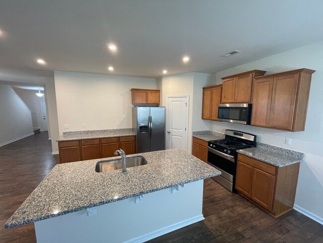 Photo - 4BR/3BA Home with Bedroom and Full Bath Do...