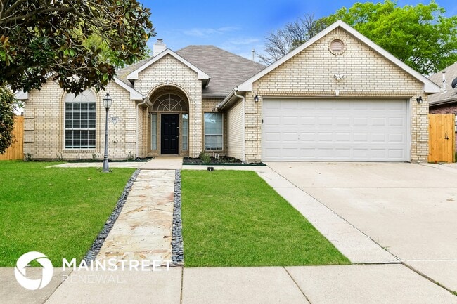 Building Photo - 221 Dartmouth Dr