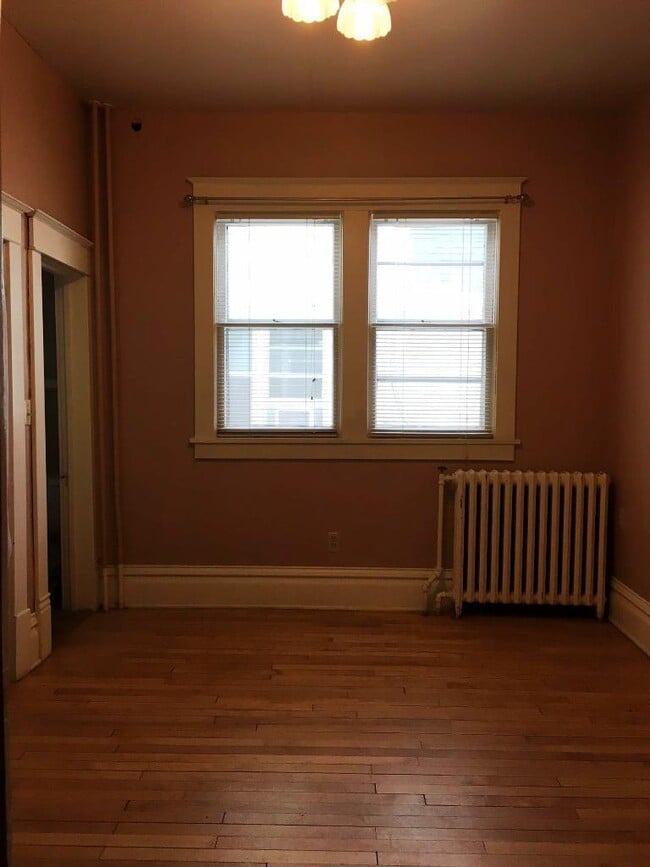 Photo - 118 9th St S Unit 1