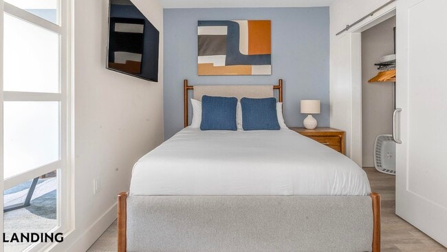 Photo - 2005 11th St NW Unidad 302