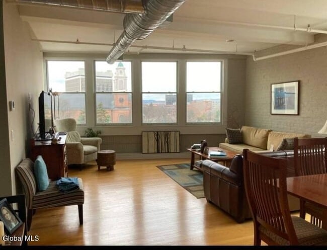 Photo - 4 Sheridan Ave Unit 5A
