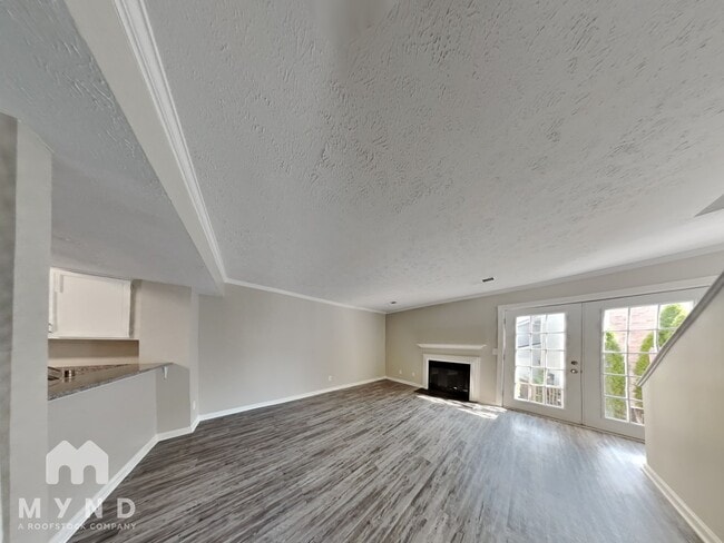 Photo - 461 Claircrest Dr