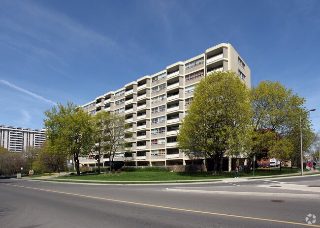48 Grenoble Drive