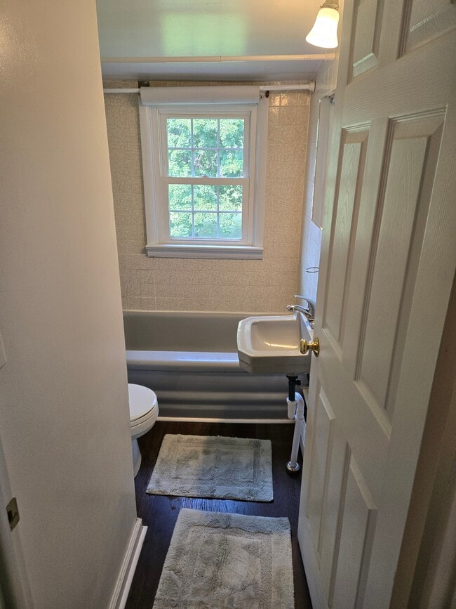 Photo - 3929 Township Line Rd Unit B-SecondFloor