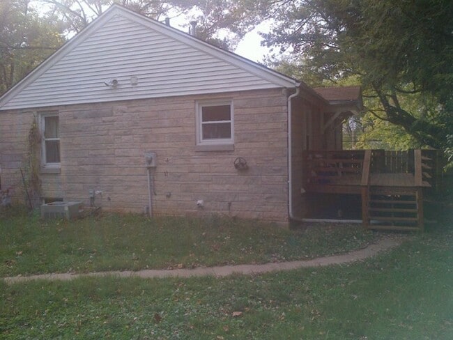 Photo - 1412 N Kinser Pike
