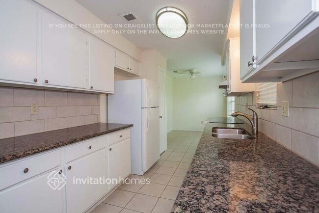 Photo - 16223 Barcelona Dr
