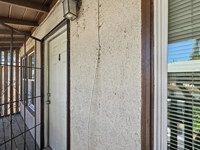 Photo - 1916 E Hunter Ave