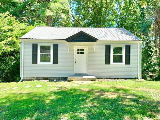 Building Photo - 1330 Vogue Hill Rd