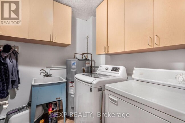 Photo - 776 St Jean St Unit 8