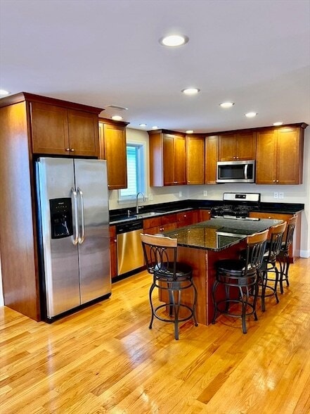 Building Photo - 31 Rand St Unit 2