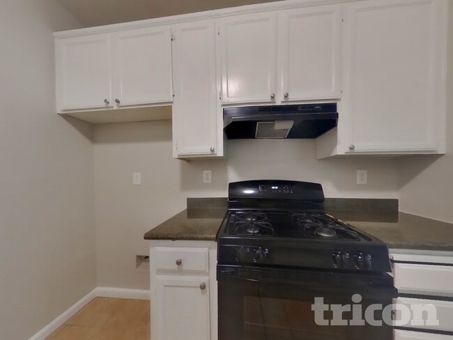 Photo - 5348 Catanzaro Way