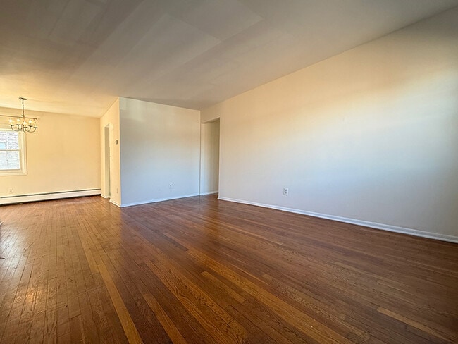 Photo - 45 Wedgewood Dr