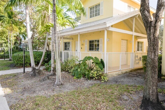 Photo - 350 NW 19th Terrace