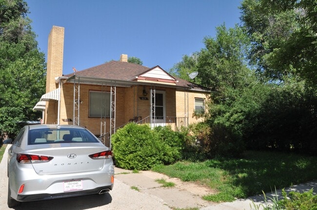 Building Photo - 619 S Grant Ave Unit 619 S Grant - Main Level