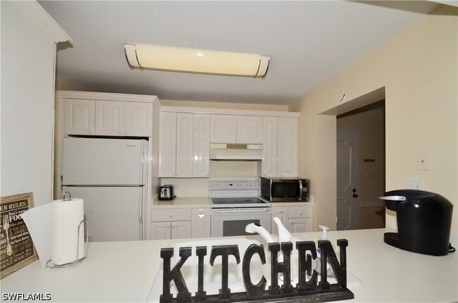 Photo - 555 Park Shore Dr Unit B-309
