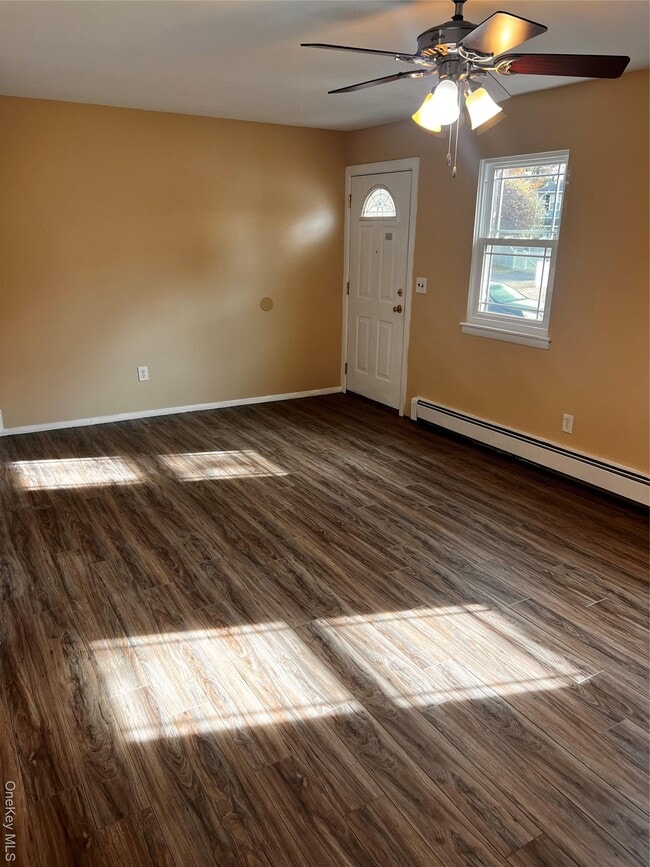 Photo - 11 Park Manor Ct