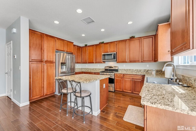 Photo - 2725 Peavine Creek Rd