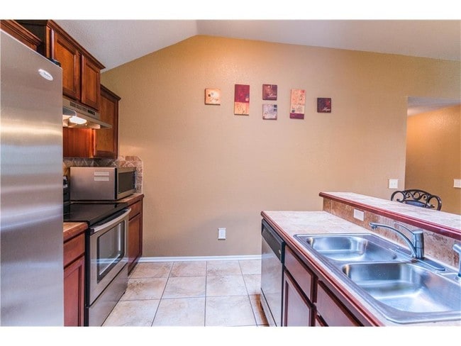Photo - 309 Spring Creek Rd
