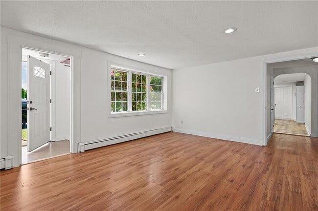 Photo - 26 Beach St