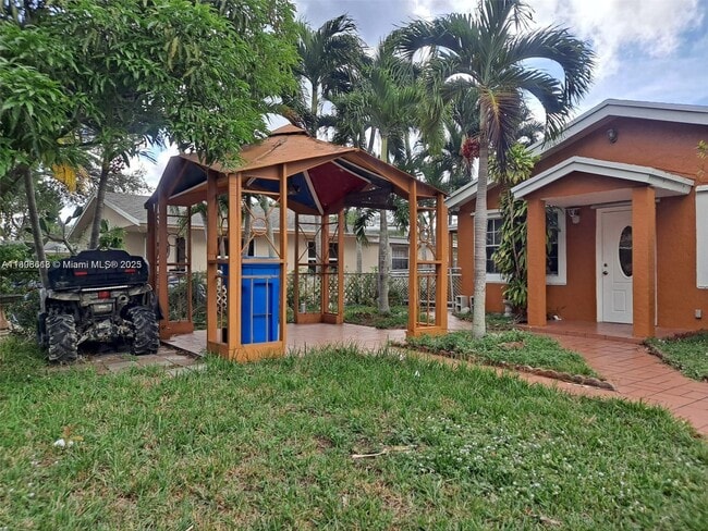 Photo - 3708 SW 58th Ave House