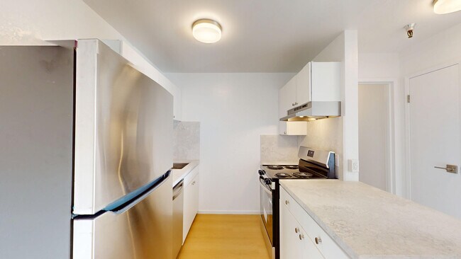 Photo - 2031 Castro St Unidad 11A