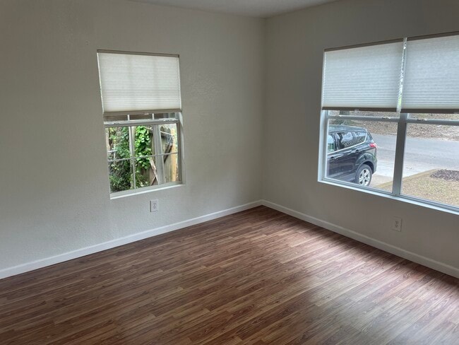 Photo - 1231 N Boston Pl