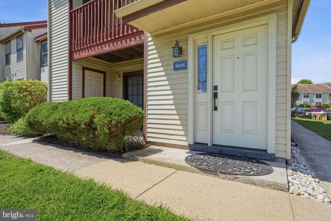 Building Photo - 4016 Barry Ct
