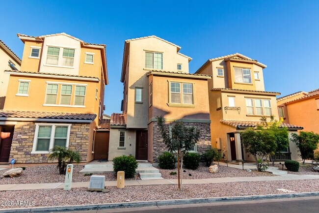 Photo - 2031 N 77th Ln