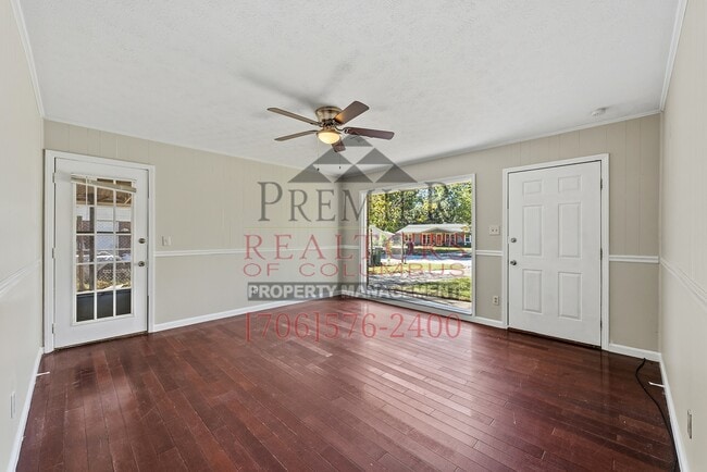 Photo - 2220 Gennings Ct