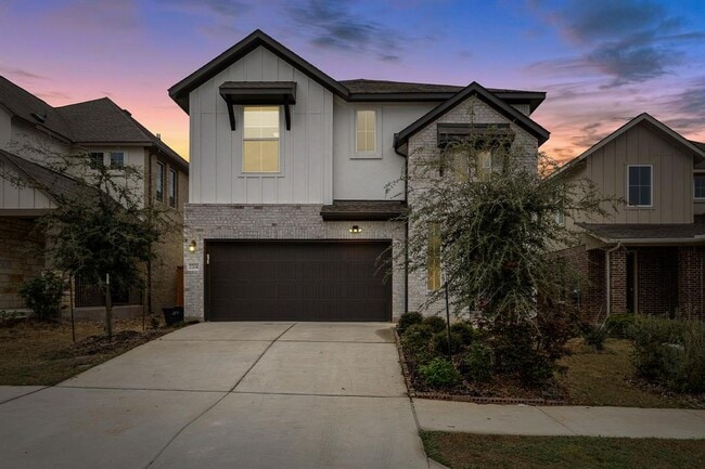 Photo - 2204 Lead Plum Path