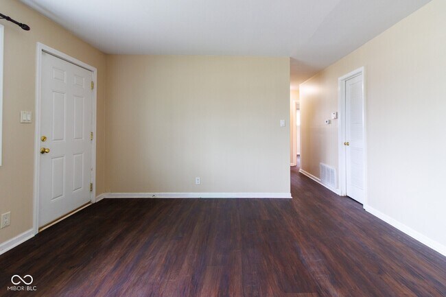 Photo - 4929 Katherine Dr