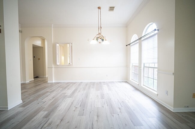 Photo - 4503 Oak Valley Dr