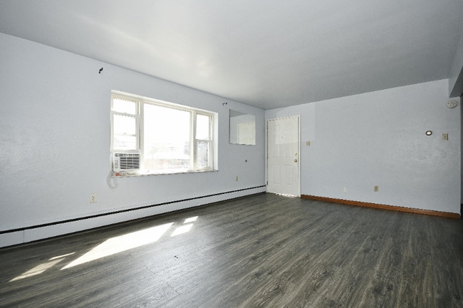 Photo - 2236 Brownsville Rd