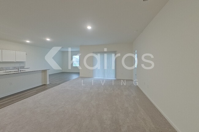 Photo - 631 Castillo Dr