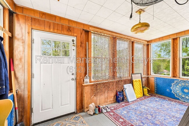 Photo - 1074 Euclid St