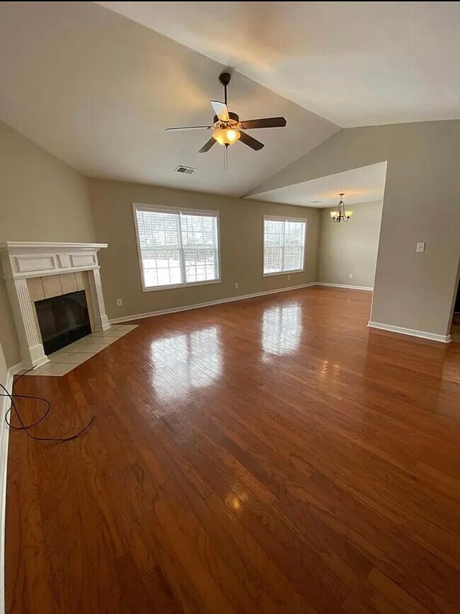 Photo - 11815 Pulaski Pike