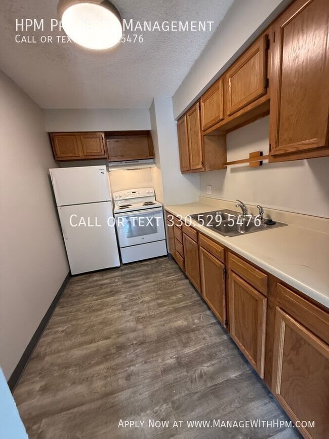 Photo - 1017 Howe Ave Unit 24