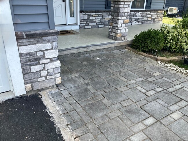 Photo - 81 Beaver Rd