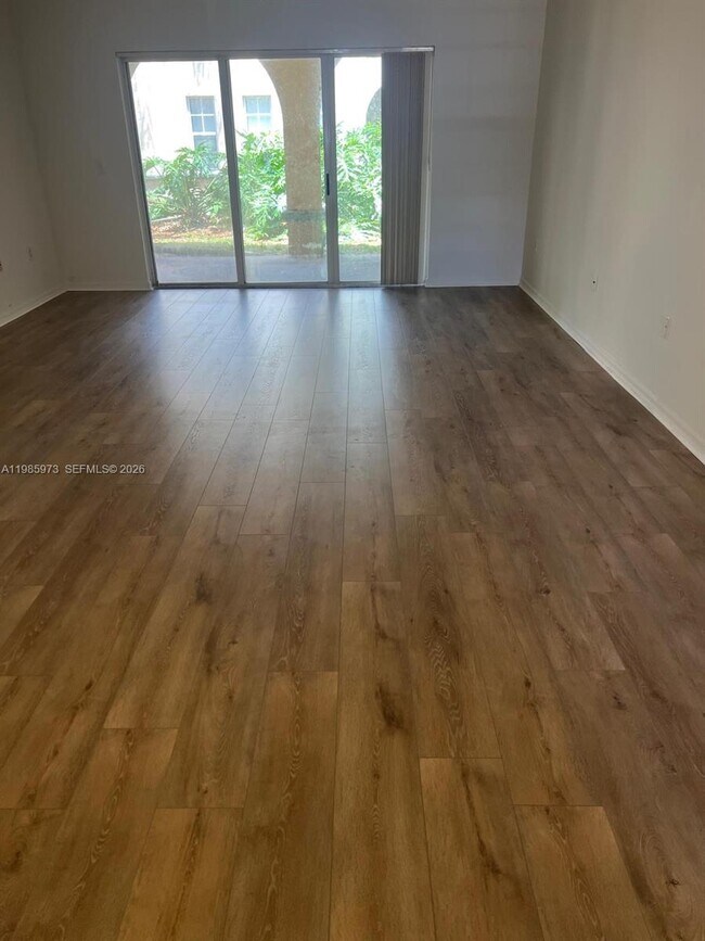 Photo - 2486 Centergate Dr Unit 102