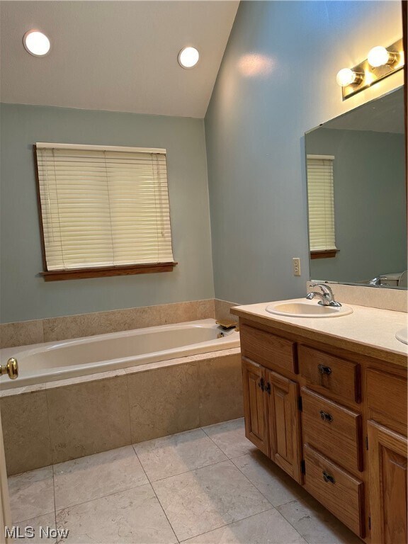 Photo - 3582 E Western Reserve Rd