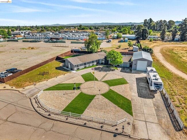59 Old Stagecoach Rd