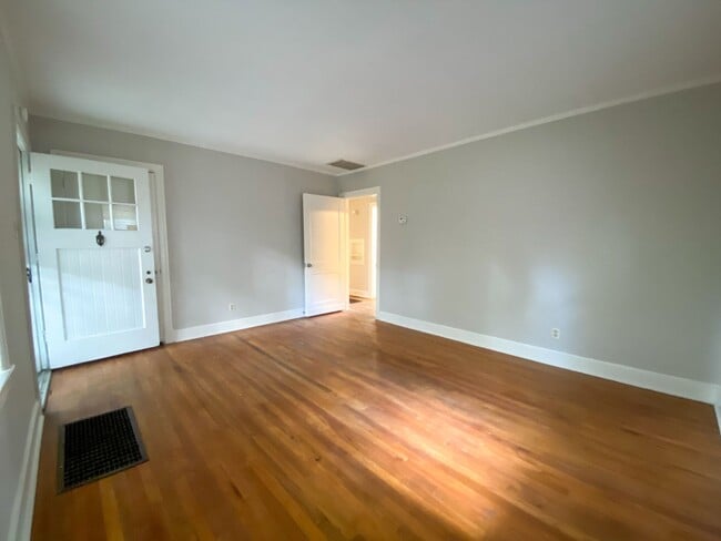 Photo - 2 bed, 1 bath near the University of Memphis