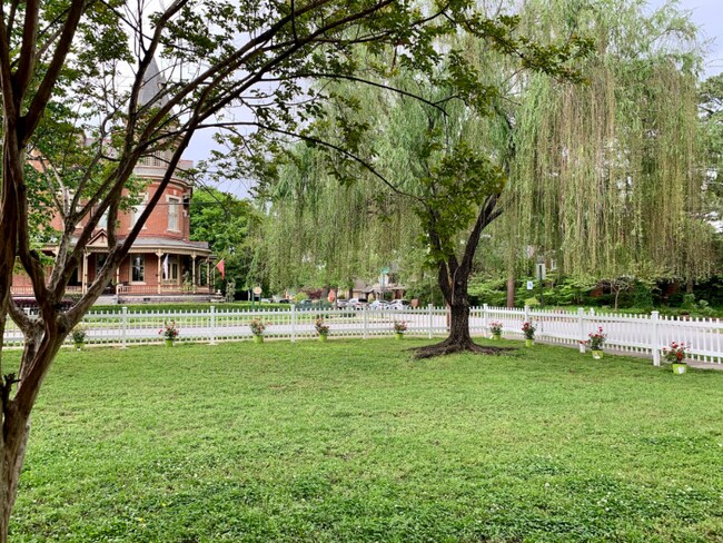 Photo - 2200 S Louisiana St Unit 106