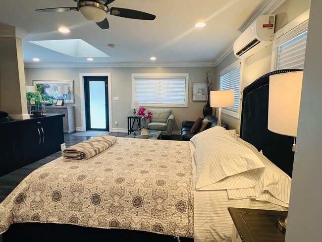 Photo - 2120 SW 28th Ter Unidad A