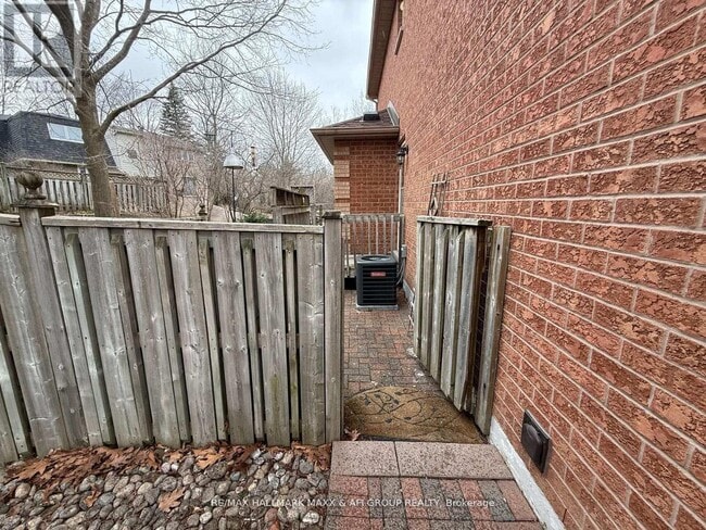 Photo - 34 Cypress Ct