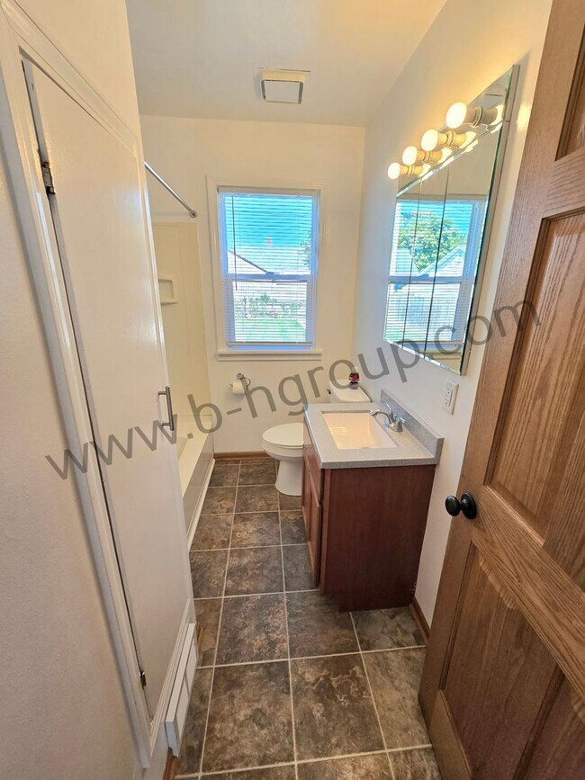 Photo - Washer & Dryer Now Provided