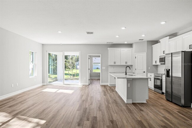 Photo - 8175 Elkenberry Ave