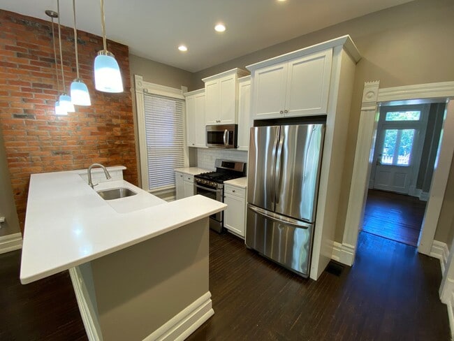 Photo - 316-318-318 W 7th Ave Unidad 318