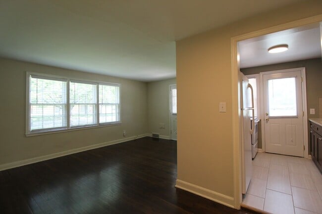 Photo - Fully Renovated 1 Bedroom 1 Bath in North Kansas City